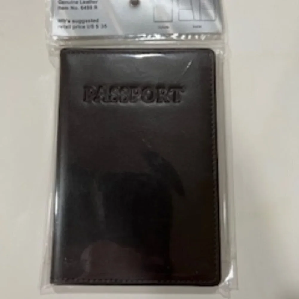 Winn International Passport Holder Case Cowhide Napa Leather Black